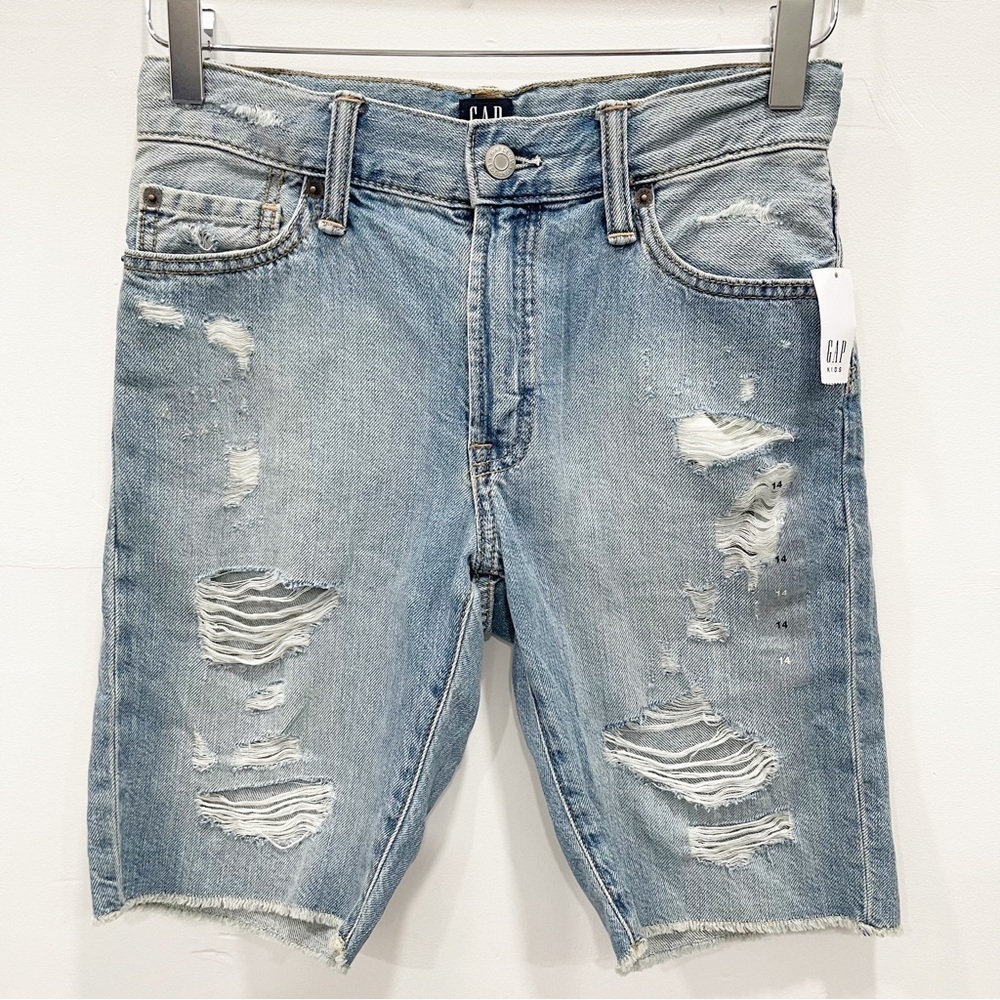 Gap 5 Pocket Light Wash Distressed Denim Shorts Size 14 Raw Hem